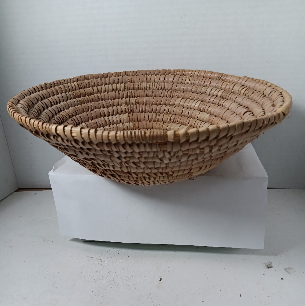 Woven bowl